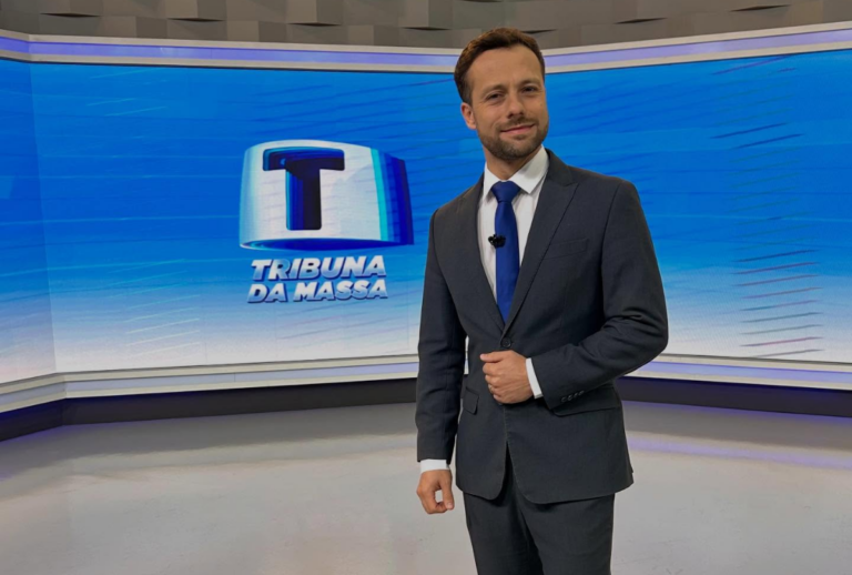 Tribuna da Massa