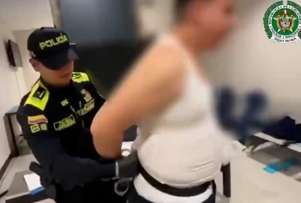piloto falso cocaína