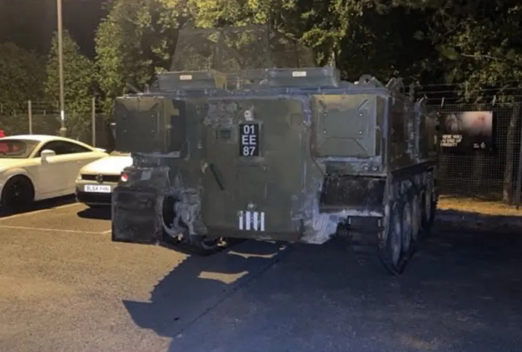 tanque de guerra roubado