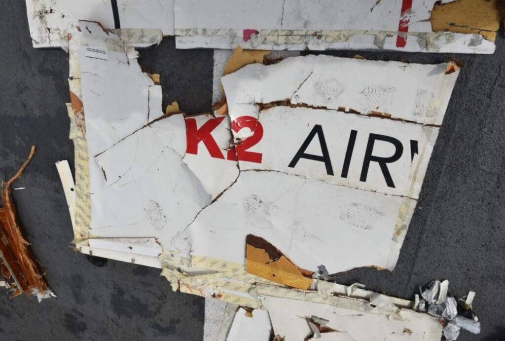 Destroços do Boeing 737