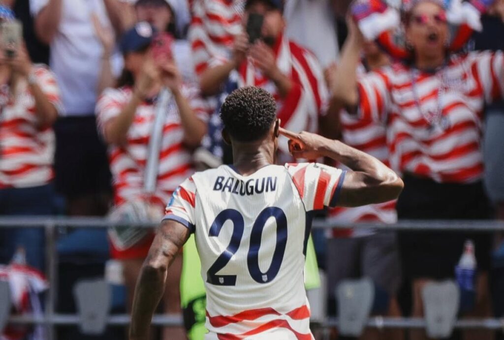 Estados Unidos comemora classificação