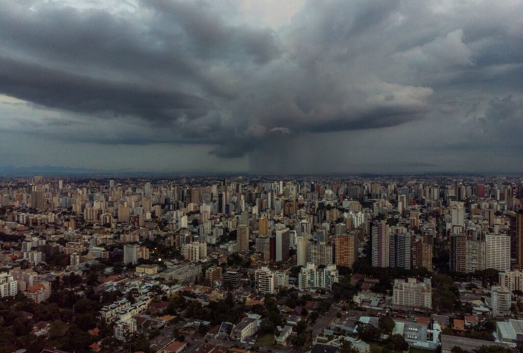 Chuva no Paraná
