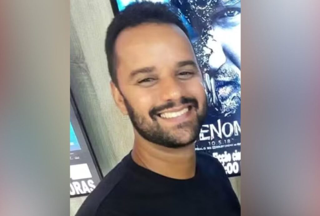 Charles Ferreira Costa Gomes