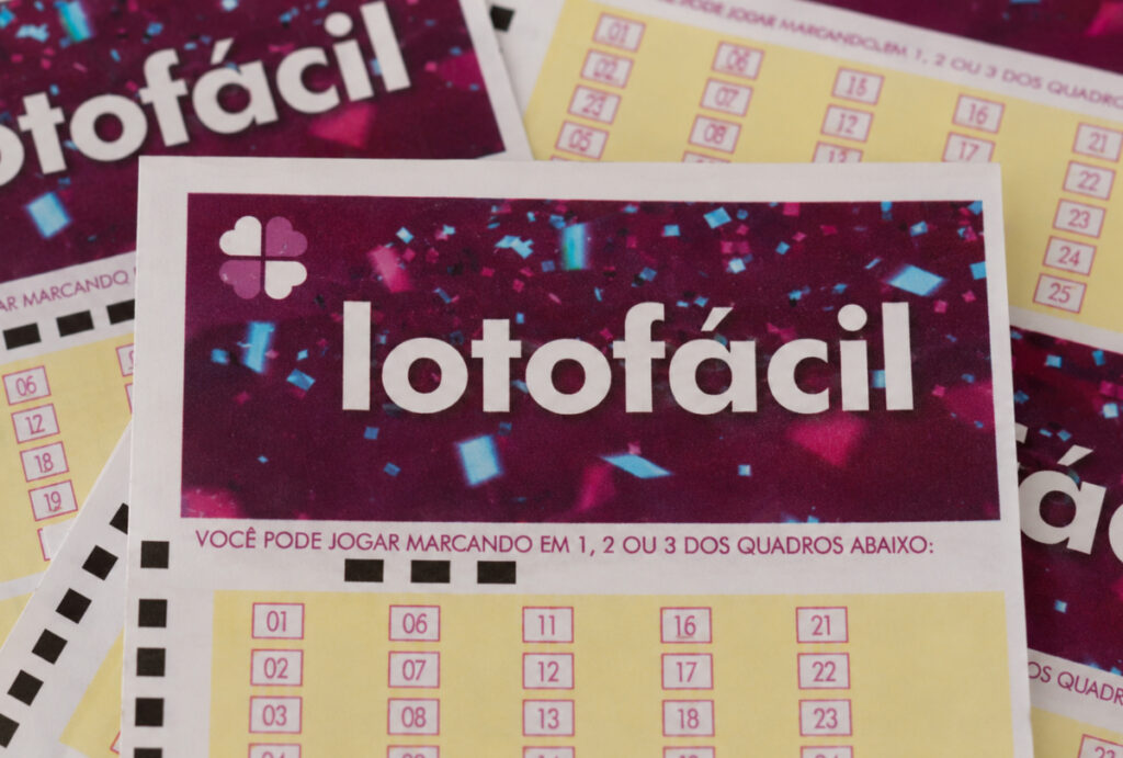 Confira o resultado da Lotofácil 3751 de hoje (01/08/2026), veja as dezenas sorteadas, prêmio estimado em R$ X e quando será o próximo sorteio.