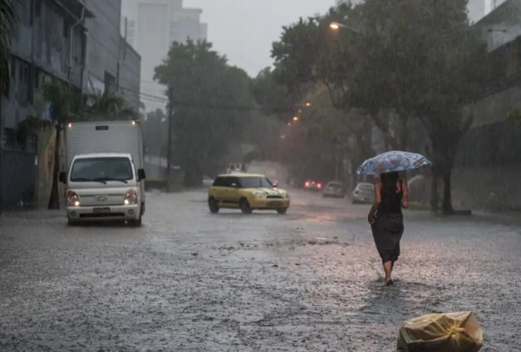 Alerta vermelho de tempestade