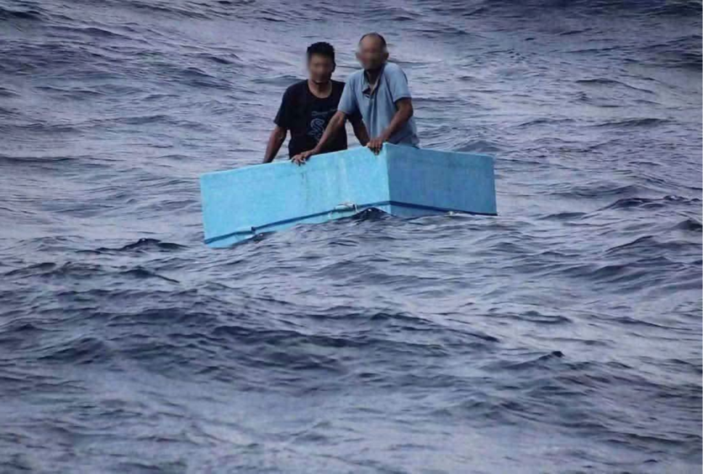 pescadores à deriva