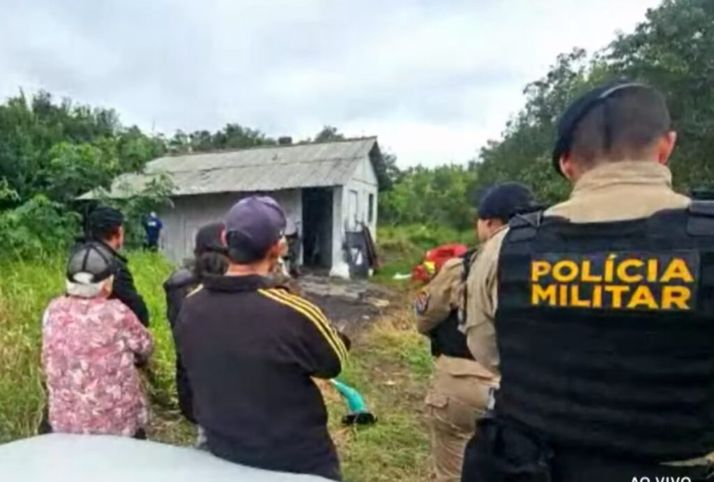 Casa onde corpo foi encontrado em Araucária