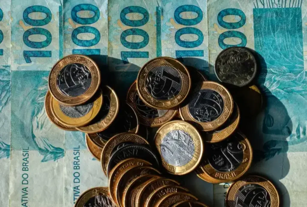 O governo federal prorrogou o prazo do programa Desenrola Brasil 2.0, que permite a renegociação de dívidas bancárias.