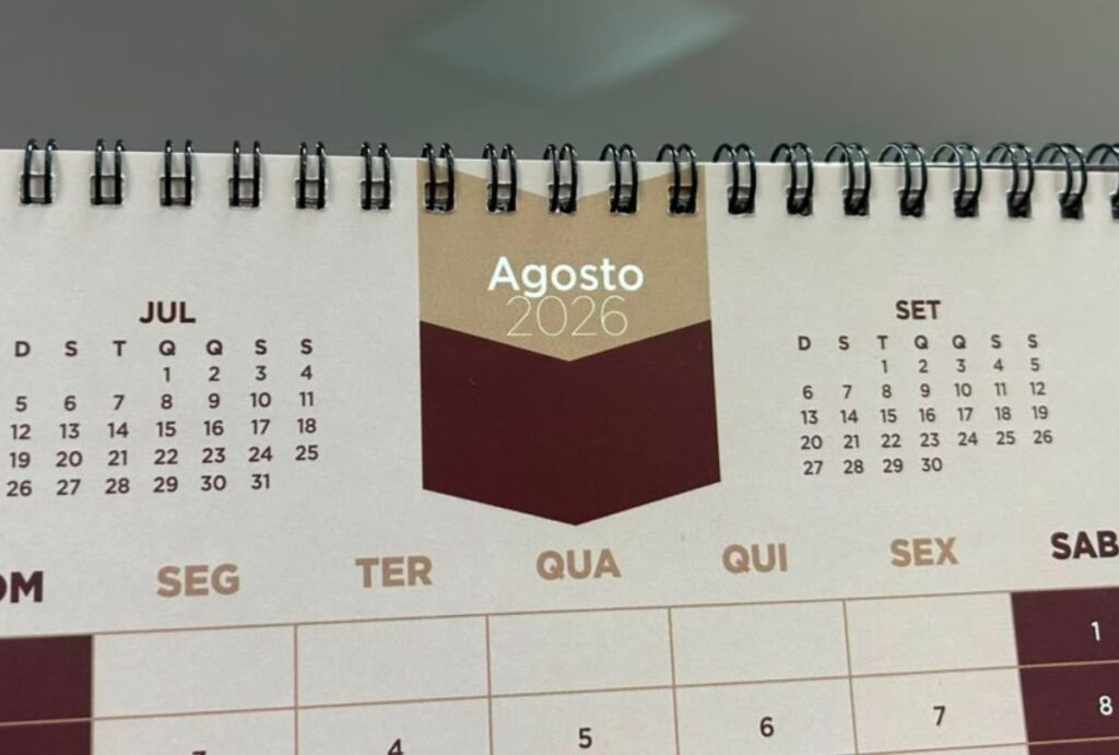 Calendário de agosto