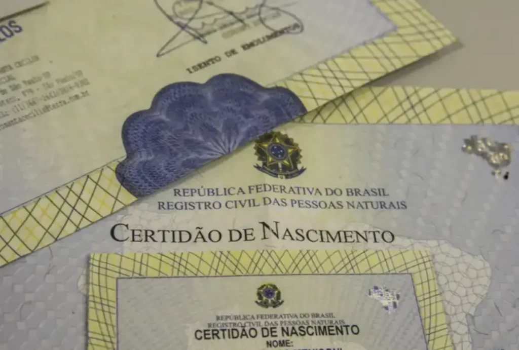 Mulher descobre ser mãe de filha que nunca teve