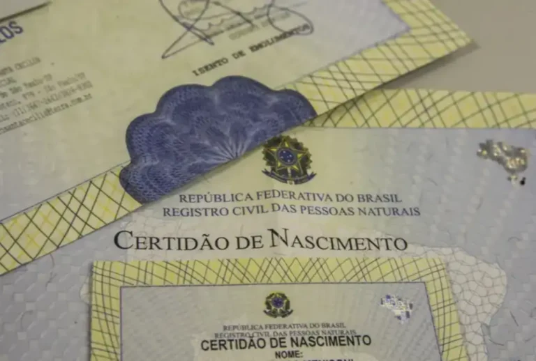 Mulher descobre ser mãe de filha que nunca teve