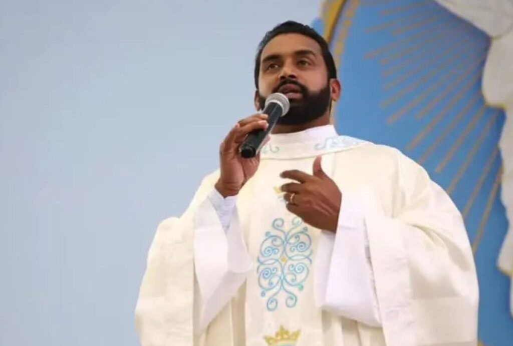 Padre Binu Joseph Chollackal