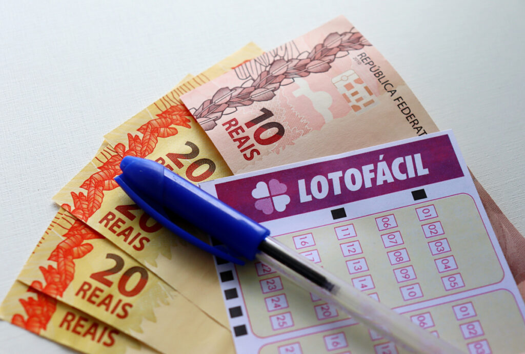 Confira o resultado da Lotofácil 3757 de hoje (09/08/2026), veja as dezenas sorteadas, prêmio estimado e quando será o próximo sorteio