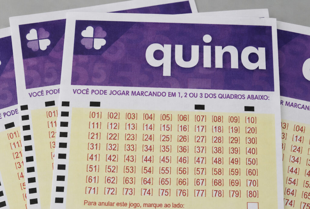 Confira o resultado da Quina 7084 de hoje (05/08/2026), veja as dezenas sorteadas, prêmio acumulado de R$ 4,6 milhões e quando será o próximo sorteio.