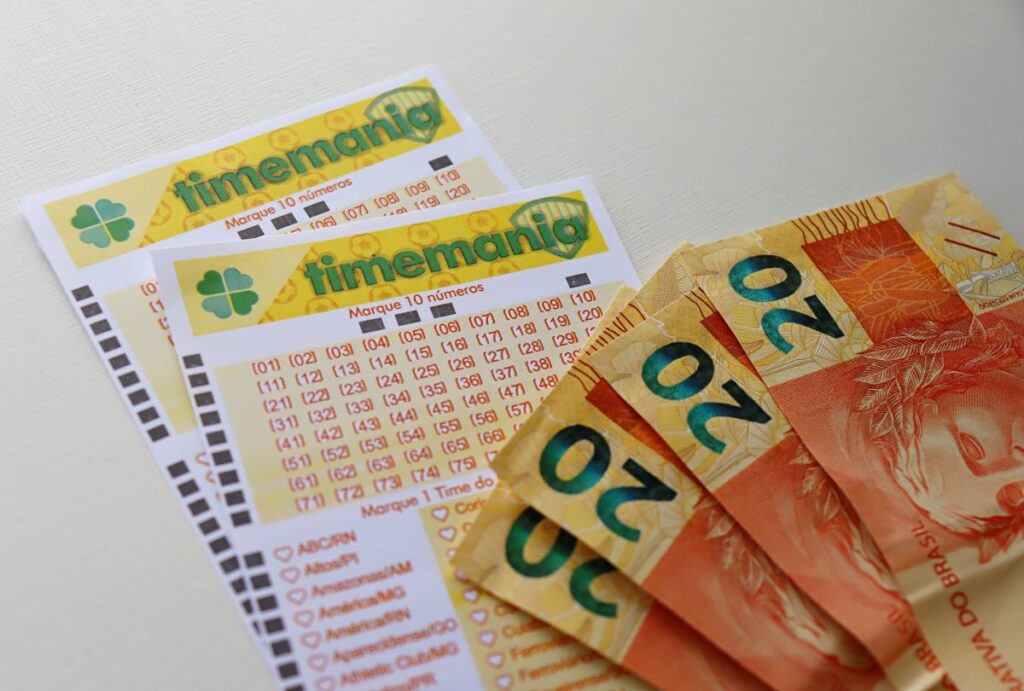 Confira o resultado da Timemania 2430 de hoje (18/08/2026), veja as dezenas sorteadas, prêmio acumulado de R$ 9 milhões e quando será o próximo sorteio.