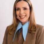FLÁVIA PRAZERES