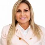 PSICÓLOGA ELAINE MICHELE