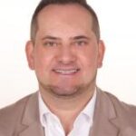 DR. FABRICIO KLEINIBING