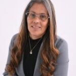 MARCIA SANTOS