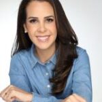 DÉBORA CARVALHO
