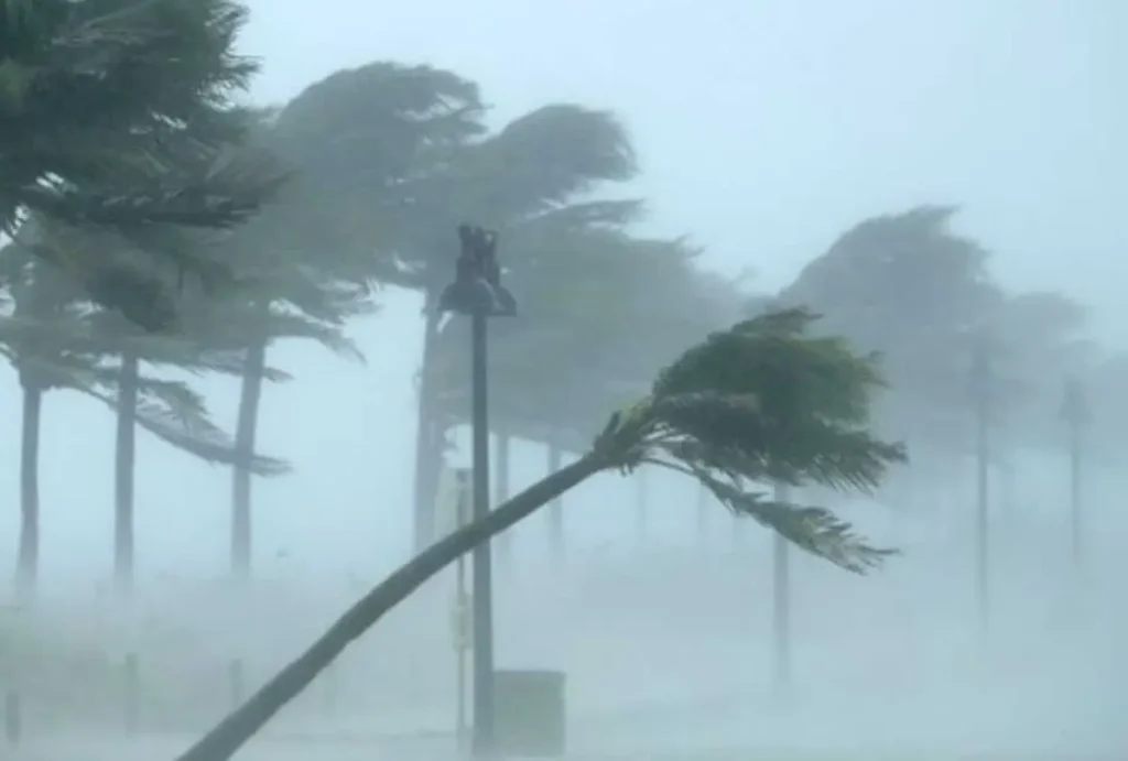 Tempestade atinge 10 estados nesta terça-feira