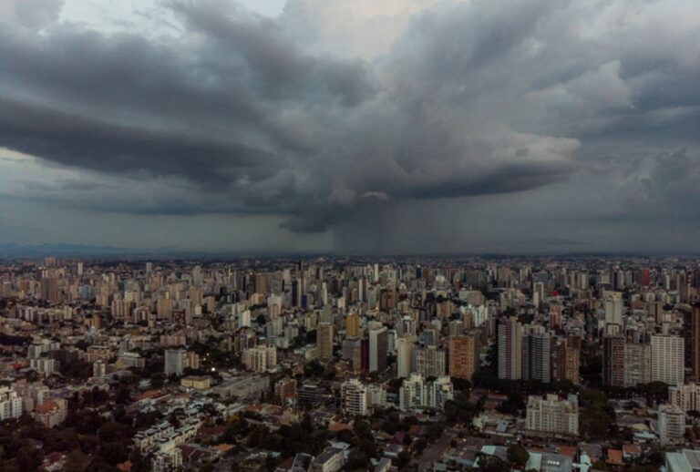 Alerta de tempestade