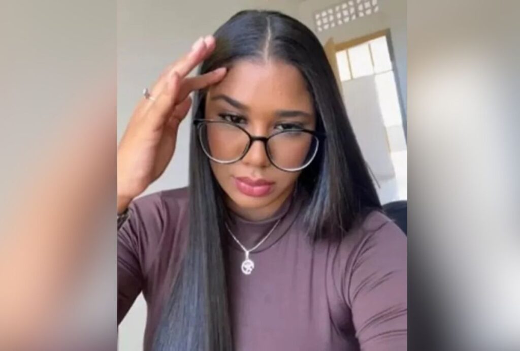 Brenda Nicole Alves Brandão