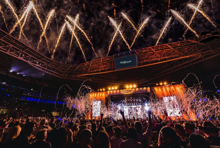 Festival Histórias: O Show do Século traz Chitãozinho & Xororó, Bruno & Marrone e mais para Curitiba em novembro.