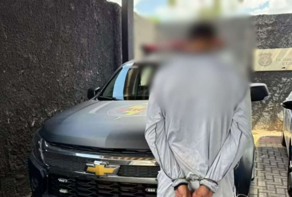 Homem morto no cemitério