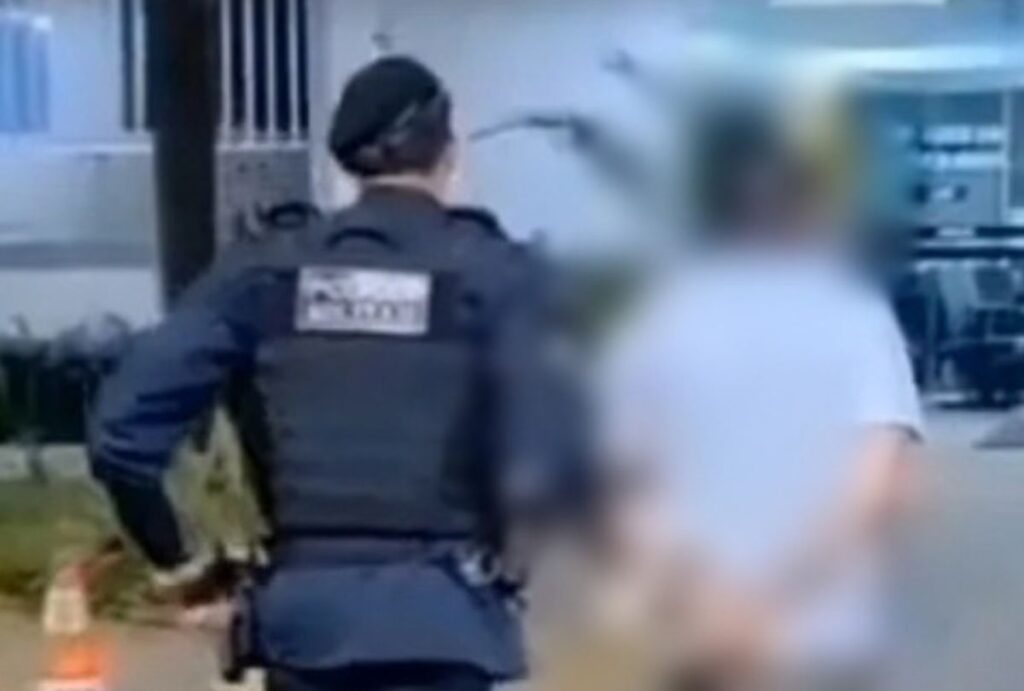 Segundo a Polícia Militar do Distrito Federal (PMDF), as crianças estavam no banheiro infantil