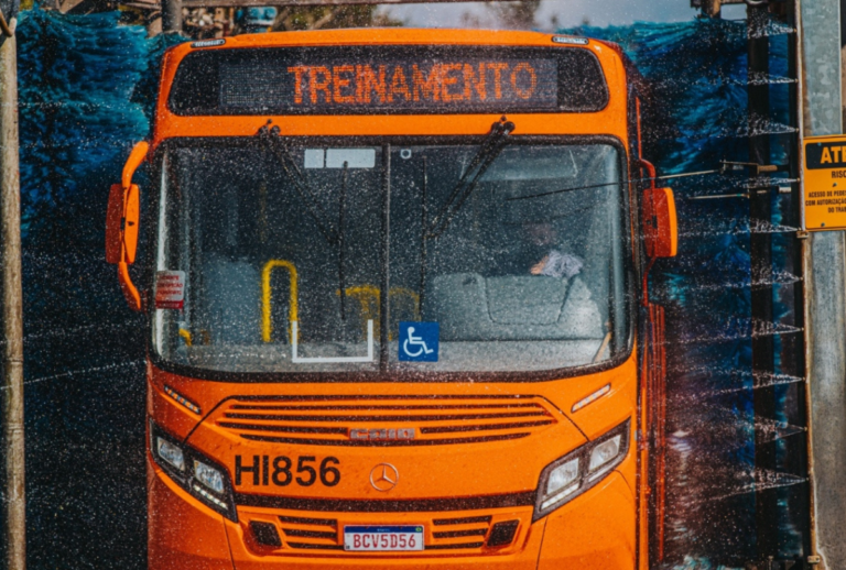 transporte-coletivo-curitiba