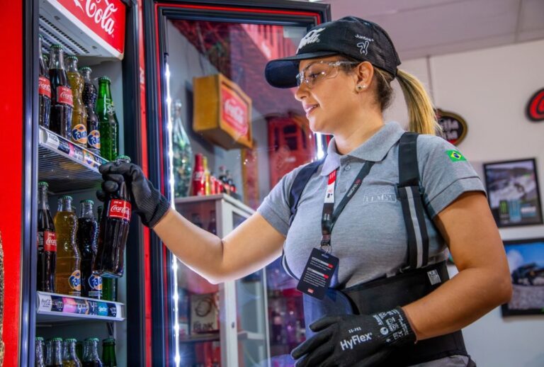 A Coca-Cola FEMSA Brasil reforça suas operações por meio do Plano Verão
