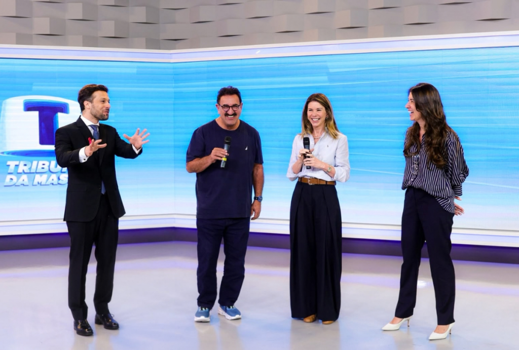 Daniela-Beyruti-e-Rebeca-Abravanel-visitam-sede-do-Grupo-Massa-4