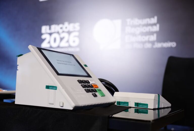 Quem está na frente das eleições 2026? Acompanhe a apuração em tempo real