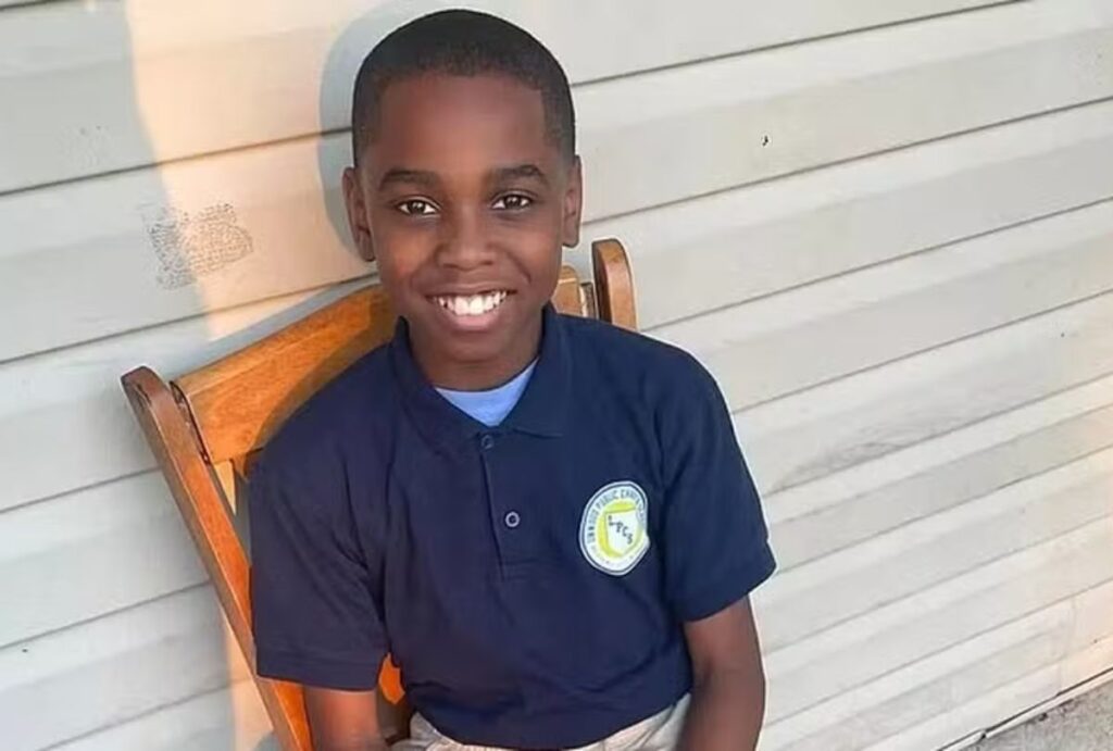 Adolescente morre baleado