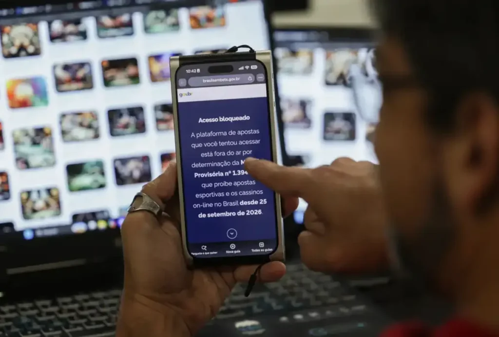 Com as bets fora do ar, muitos brasileiros começam a se perguntar como fica o dinheiro esquecido nas plataformas de aposta.