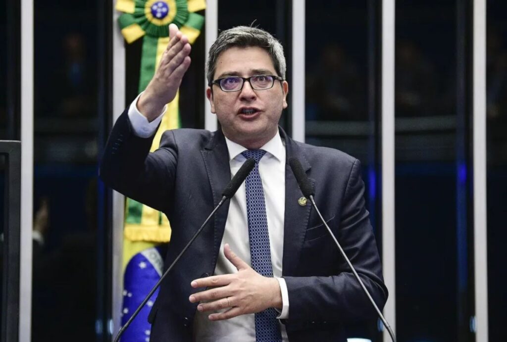 Carlos Portinho