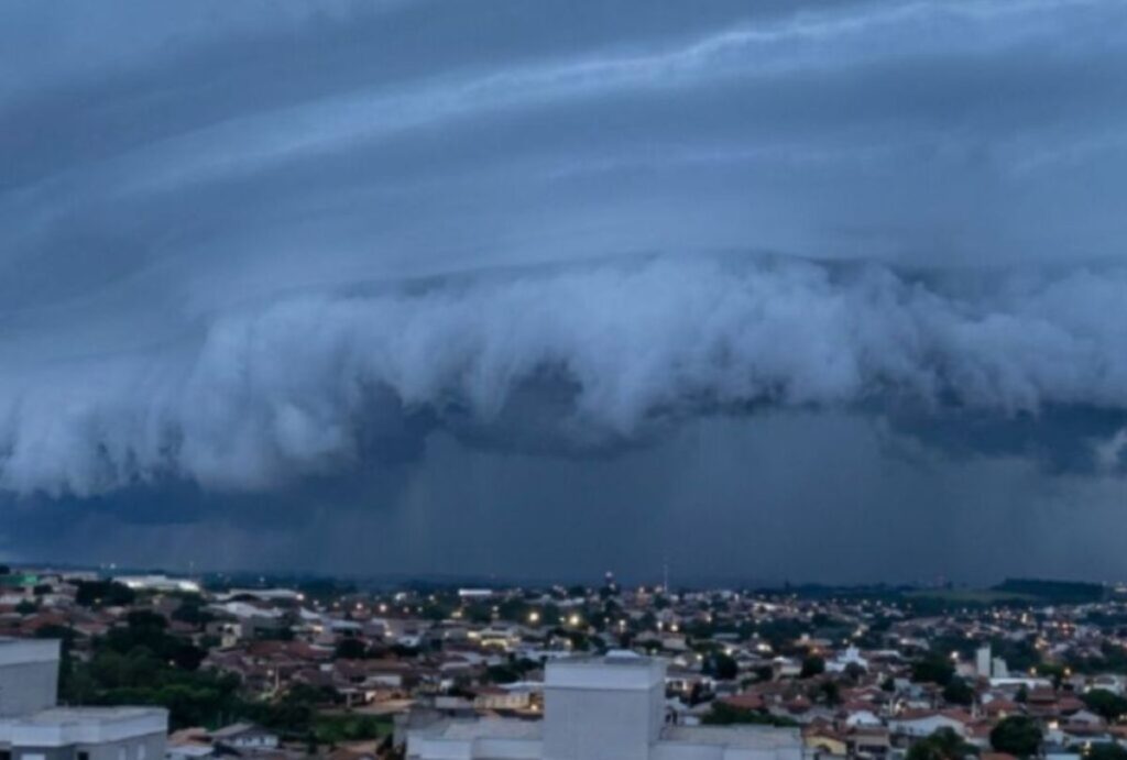 Ciclone extratropical no Paraná