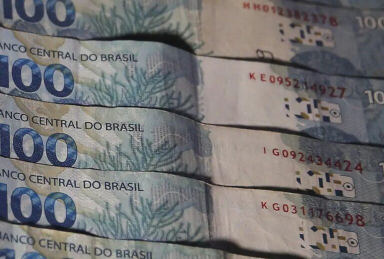 Décimo terceiro salário INSS