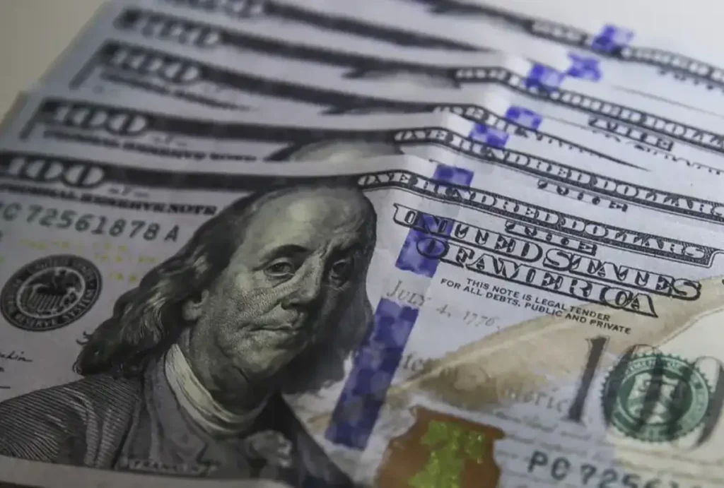 Dólar hoje caiu