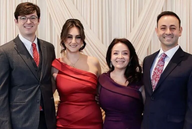 Ian Alexander Kirkpatrick, de 37 anos, e sua esposa, Florida Hoxha, de 34 anos, morreram ao lado do irmão mais velho dela, Florin Hoxha, e da esposa dele, Eris Cani.