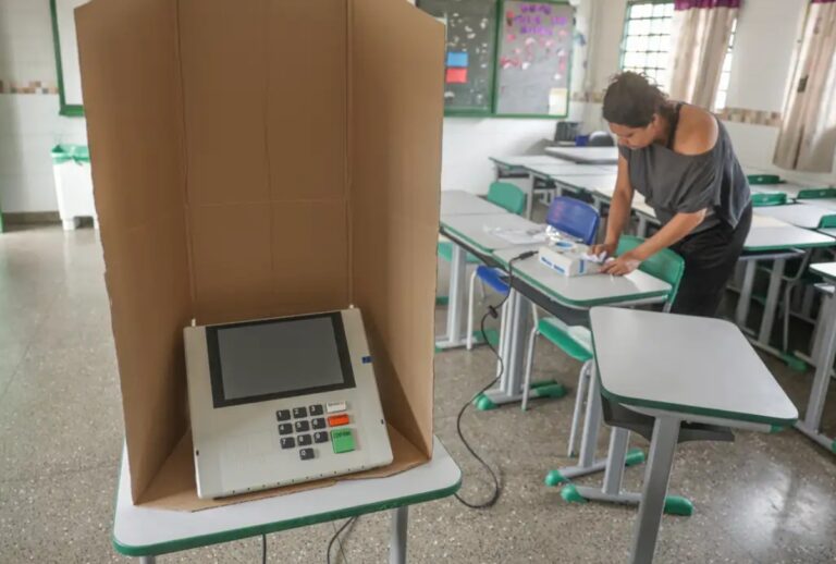 Não votou no 2º turno? Saiba como justificar ausência do voto pelo aplicativo e-Título e pela internet e veja os prazos para evitar multas.