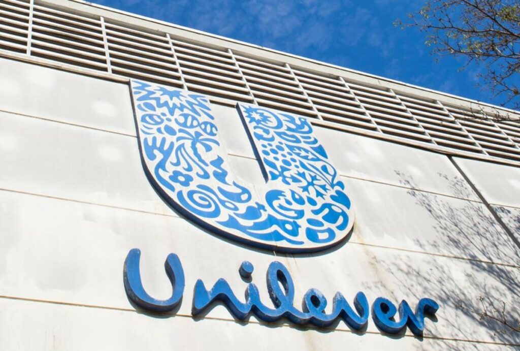 Anvisa liberou a fabricação de produtos de limpeza na fábrica da Unilever em Vinhedo (SP). Empresa corrigiu falhas e teve produção autorizada.