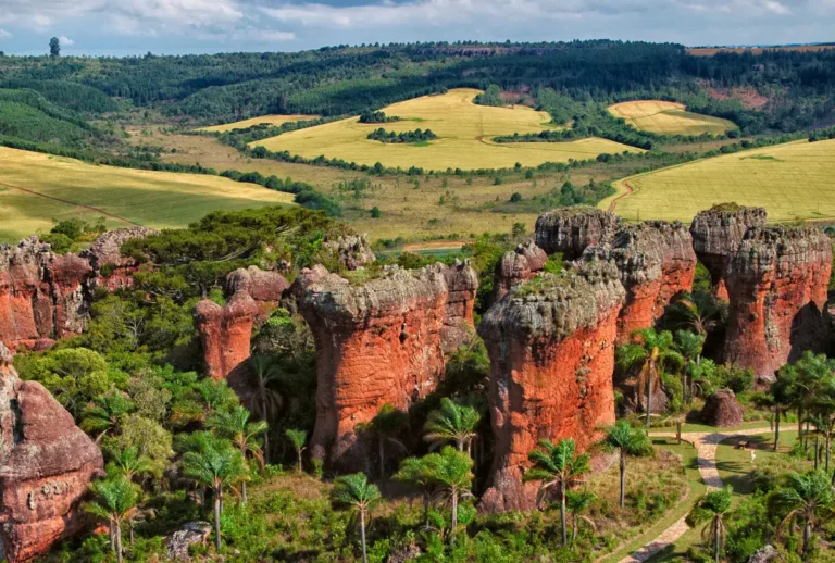 Veja opções de lugares para visitar no Paraná durante o feriado de 12 de outubro