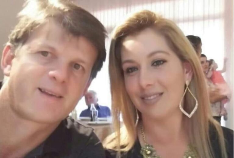 Valdemir Hoeckler e Claudia Fernandes Tavares Hoeckler