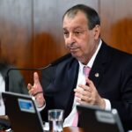 Omar Aziz (PSD) é eleito governador do Amazonas no 2° turno