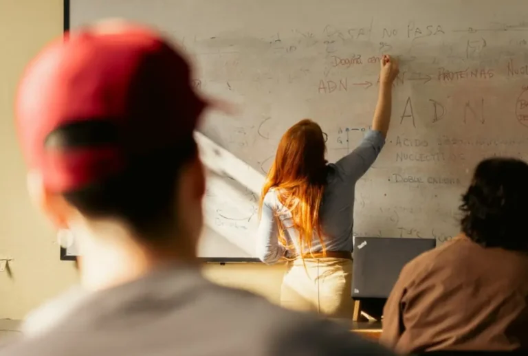 Professora foi condenada