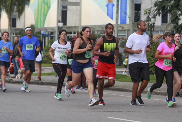 Curitiba terá uma programação de eventos esportivos e recreativos recheada neste sábado (31) e domingo (1º). Confira o cronograma.