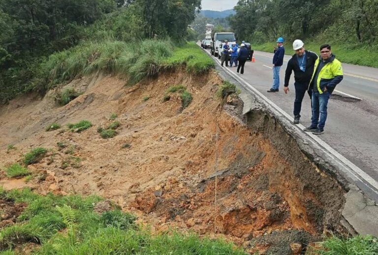A Rodovia dos Minérios, em Almirante Tamandaré, na Grande Curitiba, será recuperada até dezembro de 2026